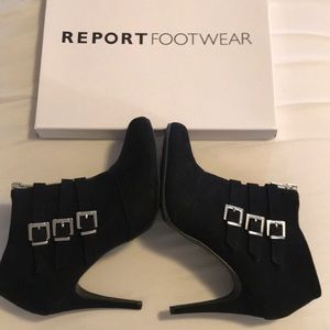 NWOT Black Booties